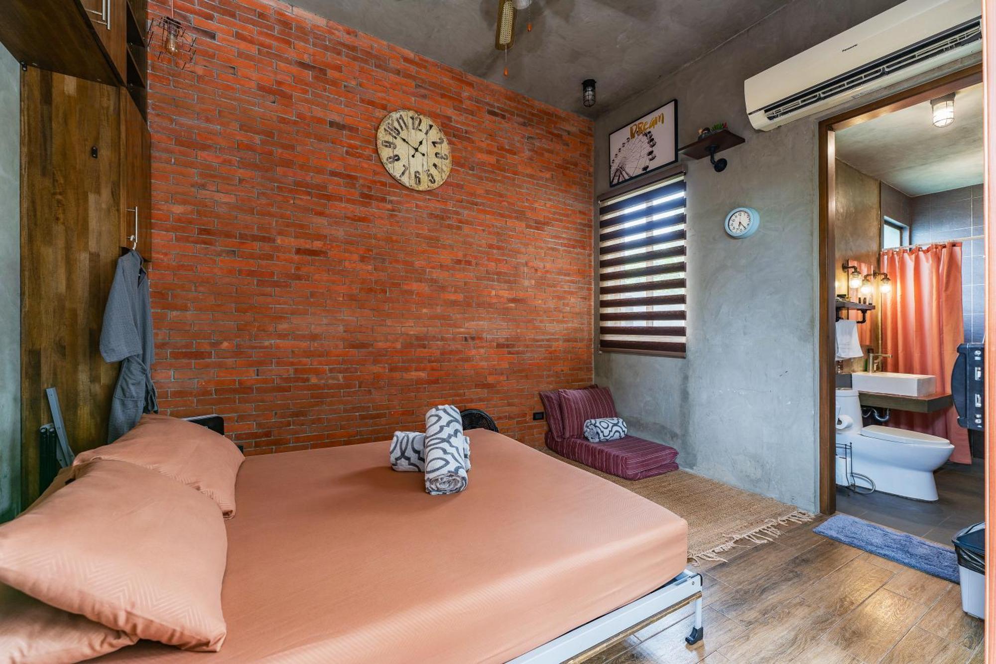 Isla Villa 1 Amazing Waterfall Pool House Near Beach, Bars & Restaurants มักตัน ภายนอก รูปภาพ